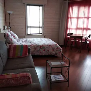 https://joli-studio-proche-du-centre-et-de-la-plage.inbrittany.com