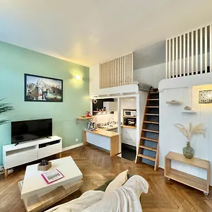 https://quimper-bnb-le-noir-bois-et-blanc.inbrittany.com